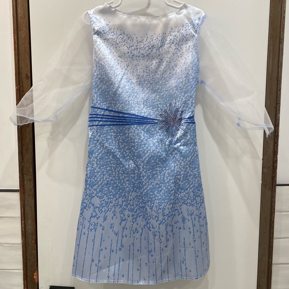 Disney Elsa dress- NEW